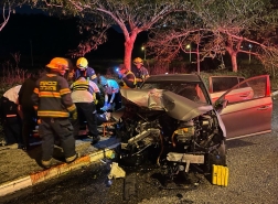 حادث اصطدام سيارة بشجرة في شارع ’موشيه فليمان’ بحيفا