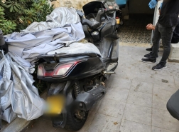 العثور على سلاح ومخدرات ودراجة نارية مسروقة  داخل شقة في حيفا
