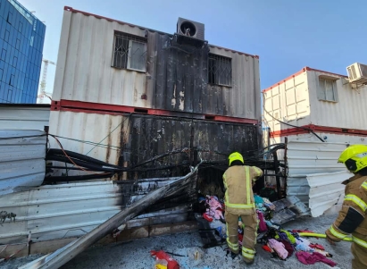 اندلاع حريق في حاوية بموقع بناء بحيفا.. والسيطرة عليه دون إصابات