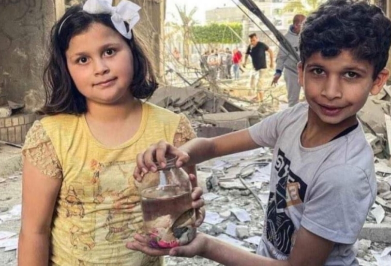 رسالة أطفال غزة للعالم:  أنقذنا السمكة، ورح ننقذ العصافير رغم أن ما يحدث ليس عدلاً!  سامية عرموش