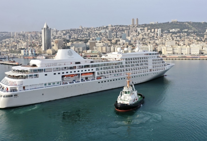 وصول اأول سفينة سياحية تدخل حيفا بعد 775 يومًا من جائحة الكورونا