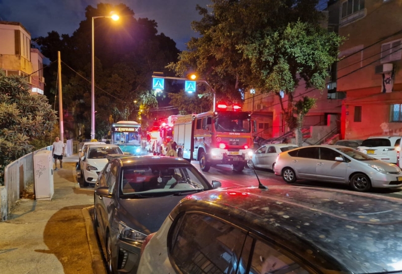 حيفا : إندلاع حريق في بناية سكنية