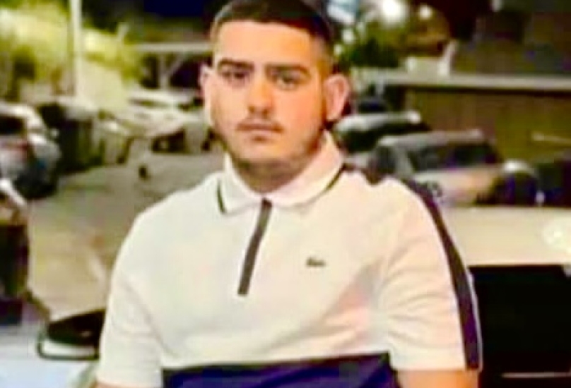 قتلوه بالرصاص قرب بيته  ضحية جريمة القتل في حيفا، هو  الشاب باسل  صبيحي  (18 عاما)، حيث قتلوه بالرصاص قرب بيته
